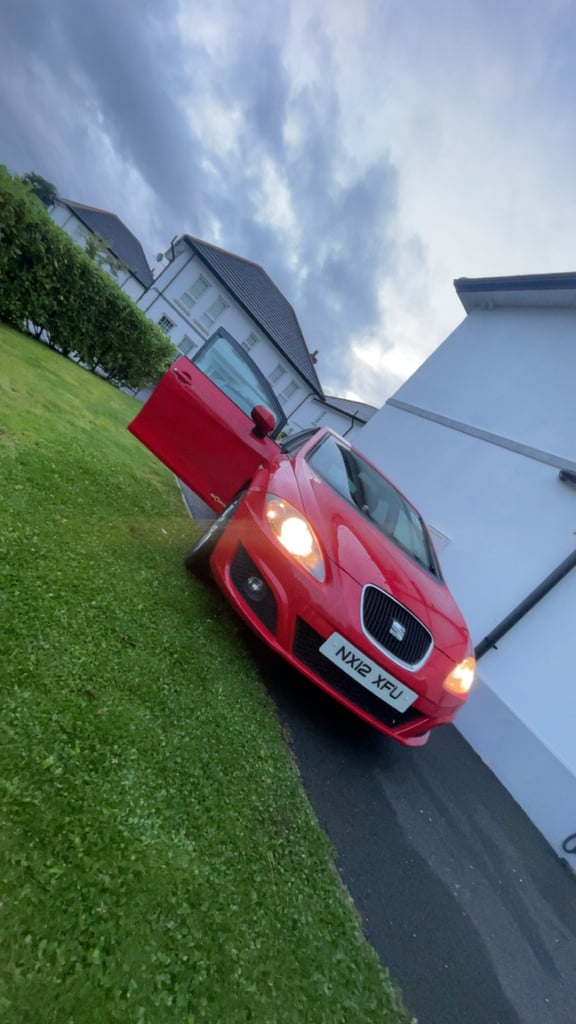 Seat, LEON, Hatchback, 2012, Manual, 1197 (cc), 5 doors