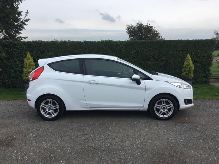 2013 Ford Fiesta 1.25 82 Zetec 3dr HATCHBACK Petrol Manual