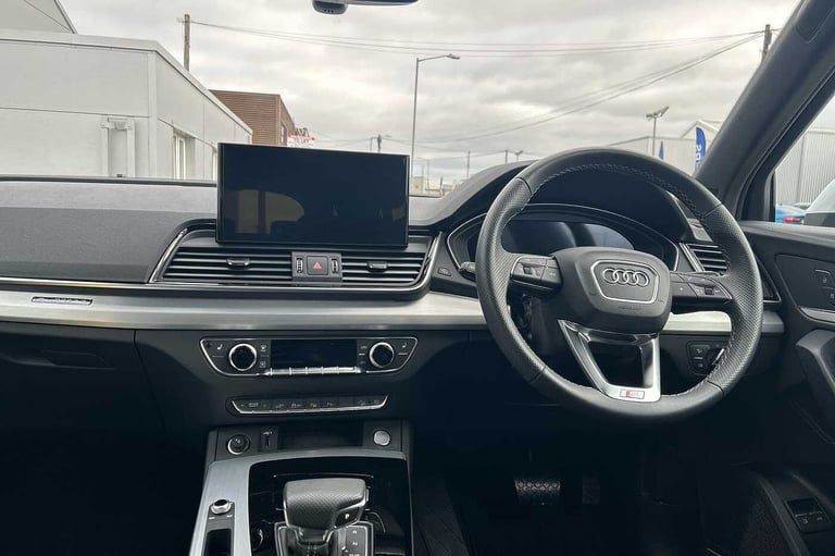 2025 Audi Q5 50 TFSI e Quattro S Line 5dr S Tronic SUV Hybrid Automatic