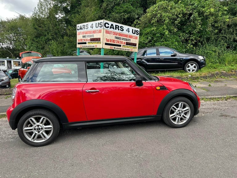 image for Mini Cooper 1.6L Petrol!