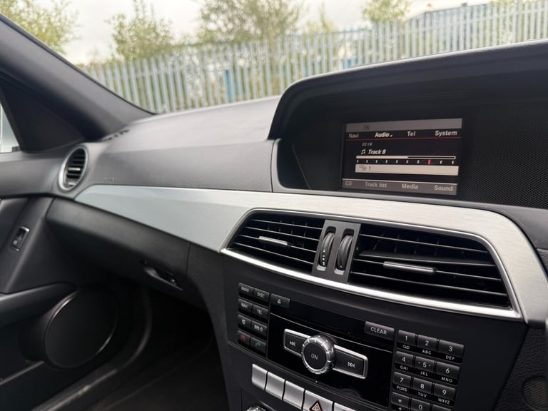 2012 MERCEDES-BENZ C220 AMG SPORT CDI BLUEEFFICIENCY AUTO
