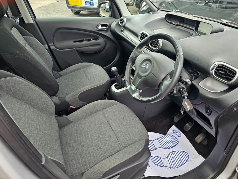2016 Citroen C3 Picasso 1.2 PureTech Platinum 5dr MPV Petrol Manual