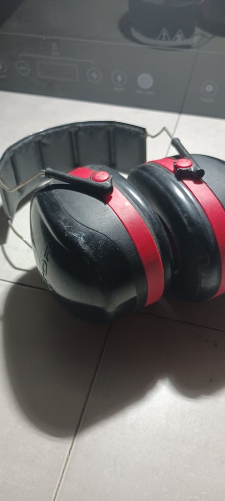 image for ear defenders 