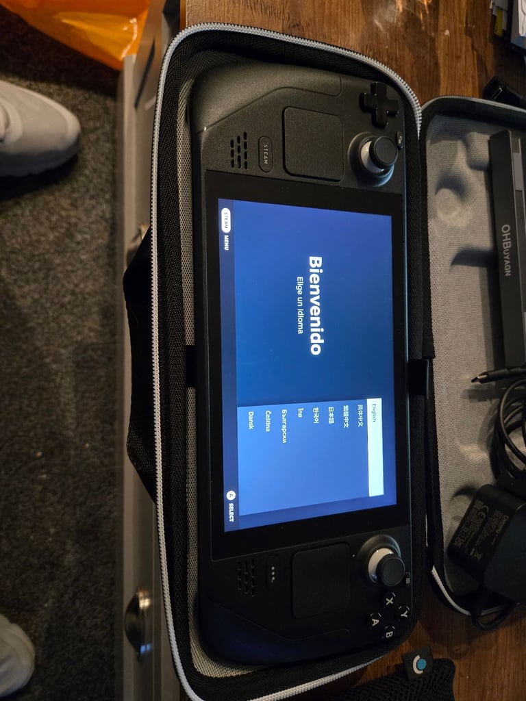 500gig steam deck + dock and case