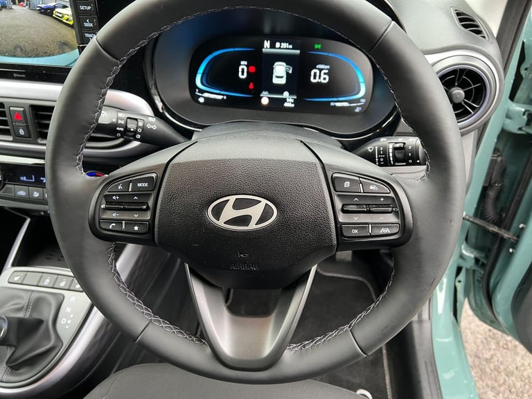 2025 Hyundai i10 1.2 Premium Auto Euro 6 (s/s) 5dr HATCHBACK Petrol Automatic