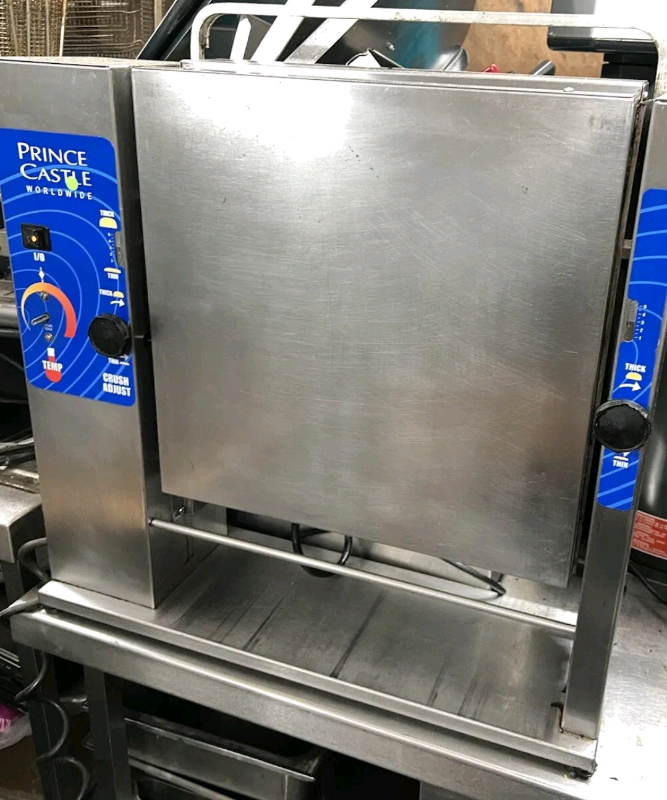 Used Prince Castle Slim Line Contact Bun Toaster for Sale in San An