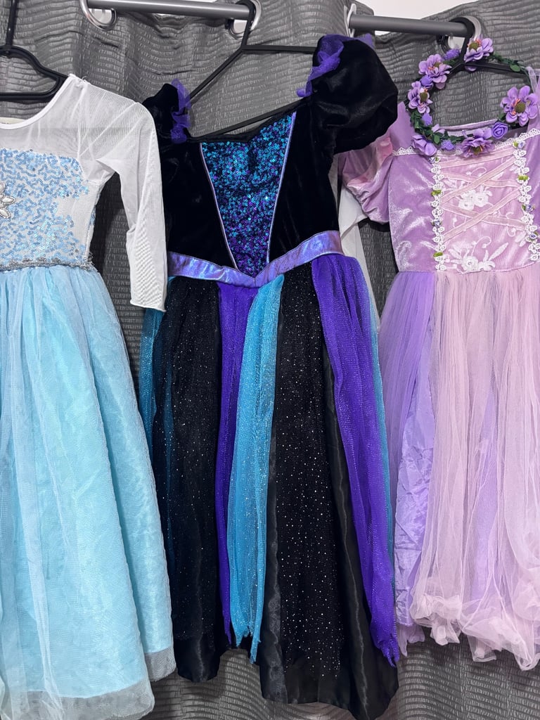 Kids costumes and accessories Age 3-6?