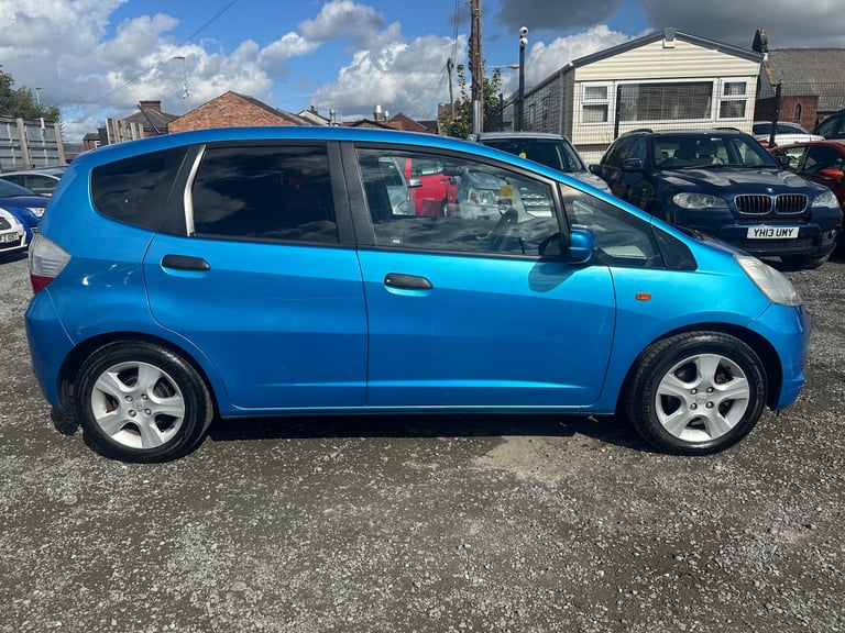 HONDA JAZZ 1.2 i-VTEC SE 5dr Manual | MOT MAY 2026 | ULEZ COMPLIANT | 2 KEYS