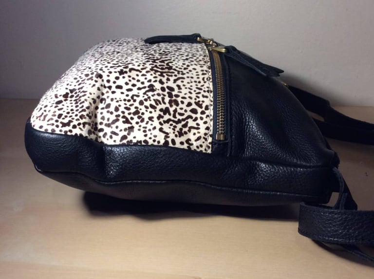 Fossil Black Leather Crossbody Bag 