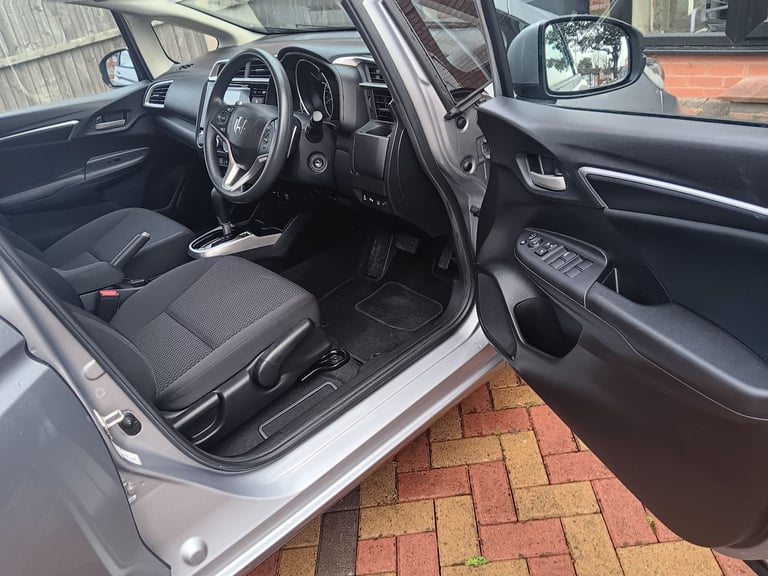 2018 Honda Jazz Se Navi I-Vtec 7speed Auto owned from new