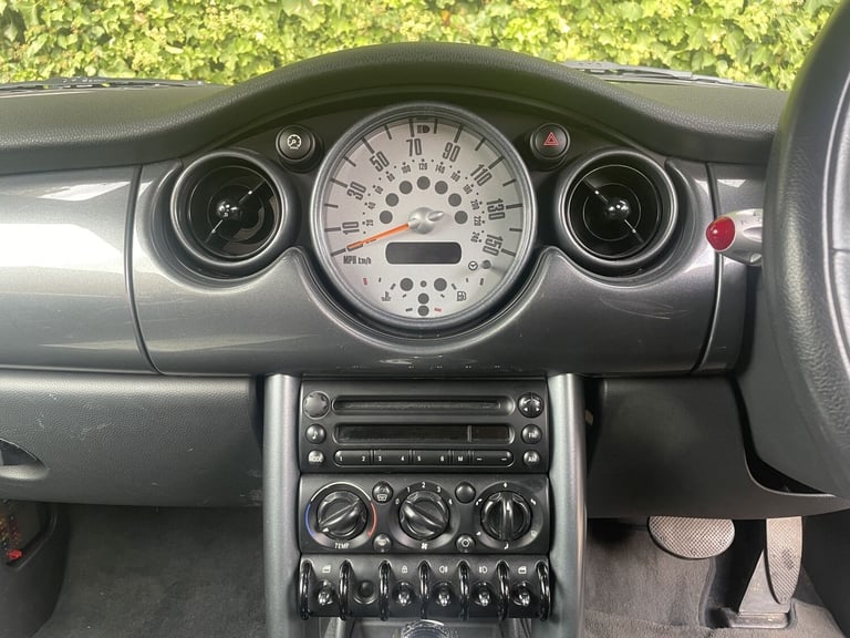 2008 MINI Convertible 1.6 Cooper 2dr Auto CONVERTIBLE Petrol Automatic