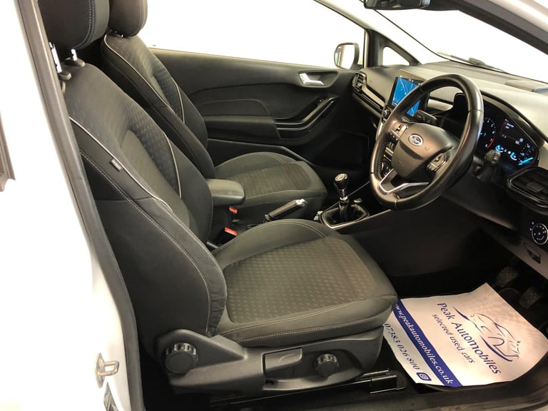 2017 Ford Fiesta 1.0T EcoBoost Titanium Euro 6 (s/s) 3dr HATCHBACK Petrol Manual