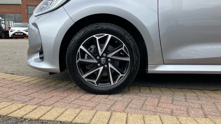 2023 Toyota Yaris 1.5 Hybrid Design 5dr CVT Hybrid Hatchback Hatchback Hybrid Automatic