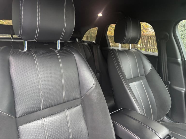 2019 Land Rover Range Rover Velar 2.0 D180 R-Dynamic SE Auto 4WD Euro 6 (s/s) 5dr ESTATE Diesel A...