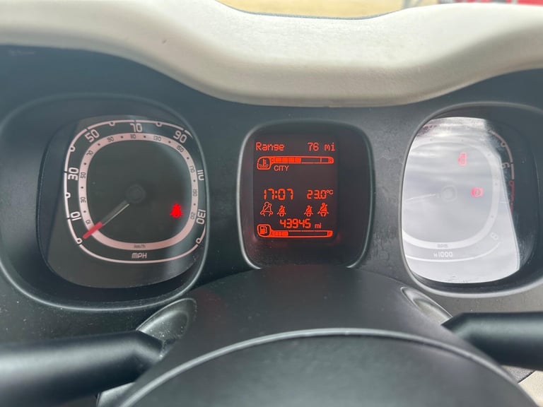 2015 Fiat Panda 1.2 Easy + Euro 6 5dr HATCHBACK Petrol Manual