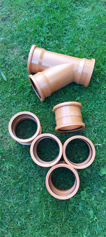 6 brand new builders water pipe connectors