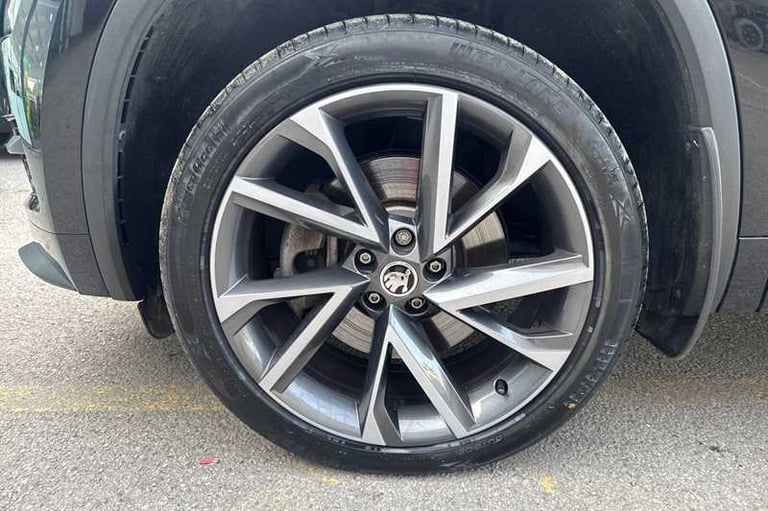 2020 Skoda Kodiaq 2.0 TSI SportLine SUV 5dr Petrol DSG 4WD Euro 6 (s/s) (7 Seat) (190 ps) SUV Pet...