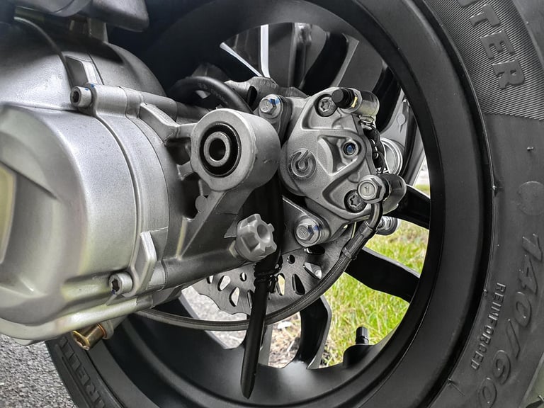 NEW 2025 Italjet Dragster 125cc Urban Sport Scooter