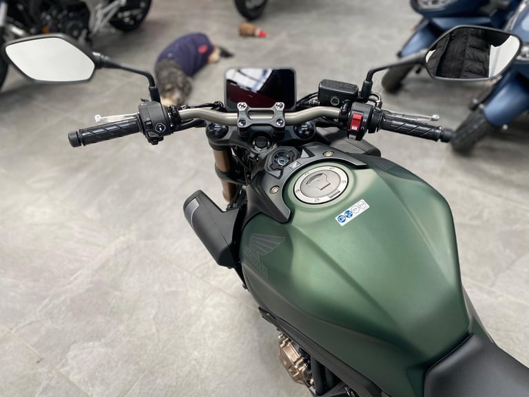 2025 NEW Honda CB650RA E-Clutch, A2 Licence