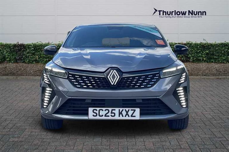 2025 Renault Clio 1.6 E-TECH techno Hatchback 5dr Petrol Hybrid Auto Euro 6 (s/s) (145 ps) Hatchb...