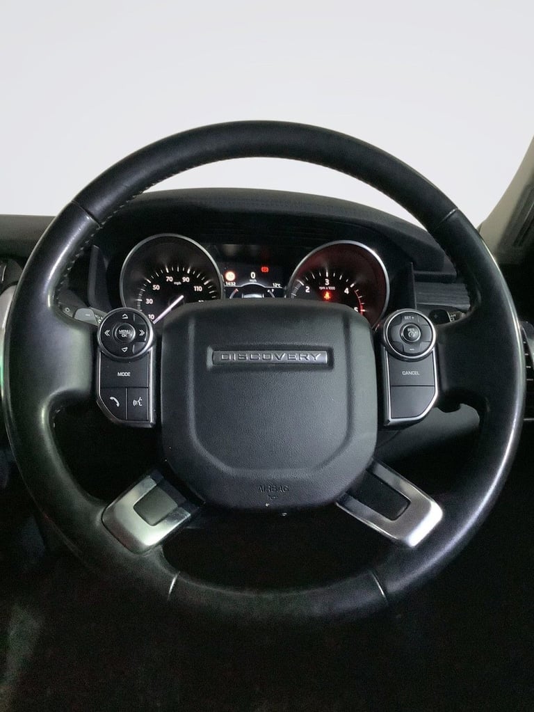 2018 Land Rover Discovery 2.0 SD4 HSE SUV 5dr Diesel Auto 4WD Euro 6 (s/s) (240 ps) ESTATE Diesel...