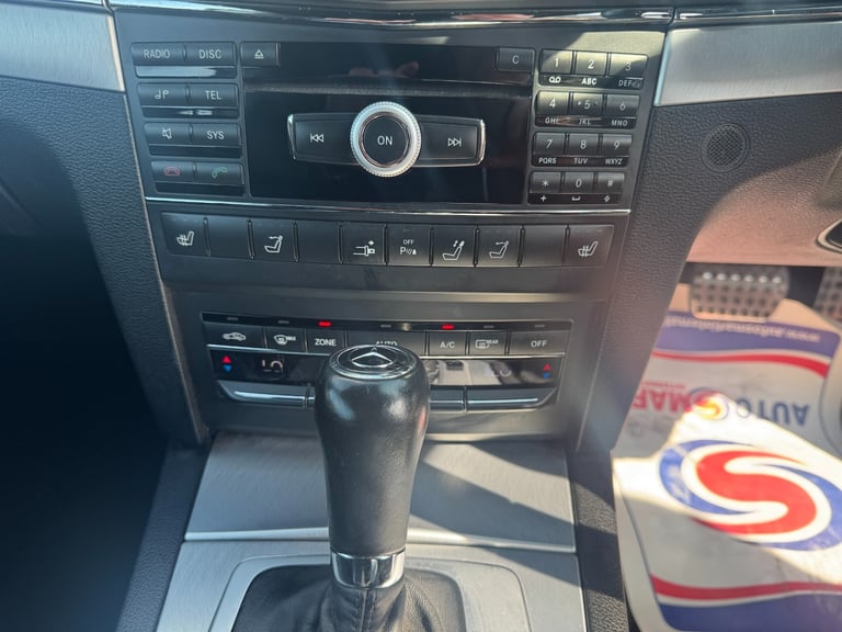 2010 10 MERCEDES E350 3.0 CDi V6 SPORT BLUEEFFICIENCY AUTOMATIC CABRIOLET .BLACK