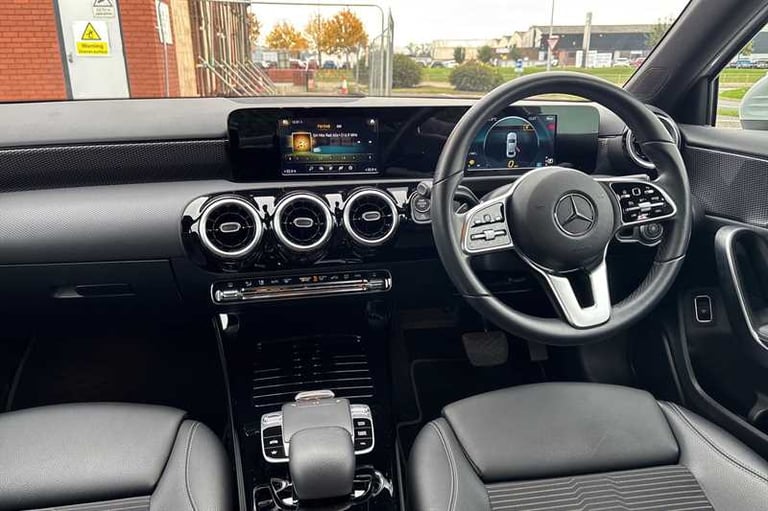 2020 Mercedes-Benz A-Class A200 Sport 4dr Auto SALOON PETROL Automatic
