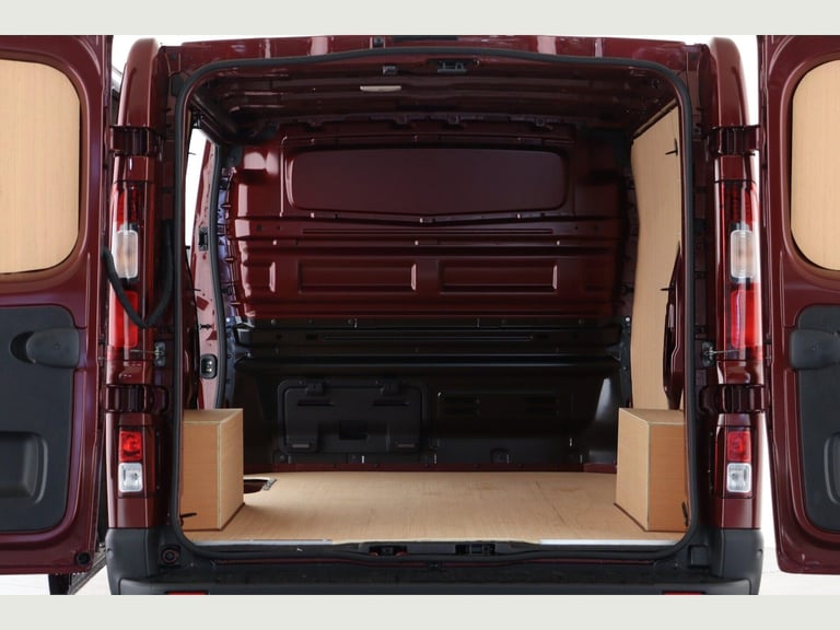 2025 Renault Trafic SL30 Blue dCi 130 Extra [Safety] Van PANEL VAN Diesel Manual