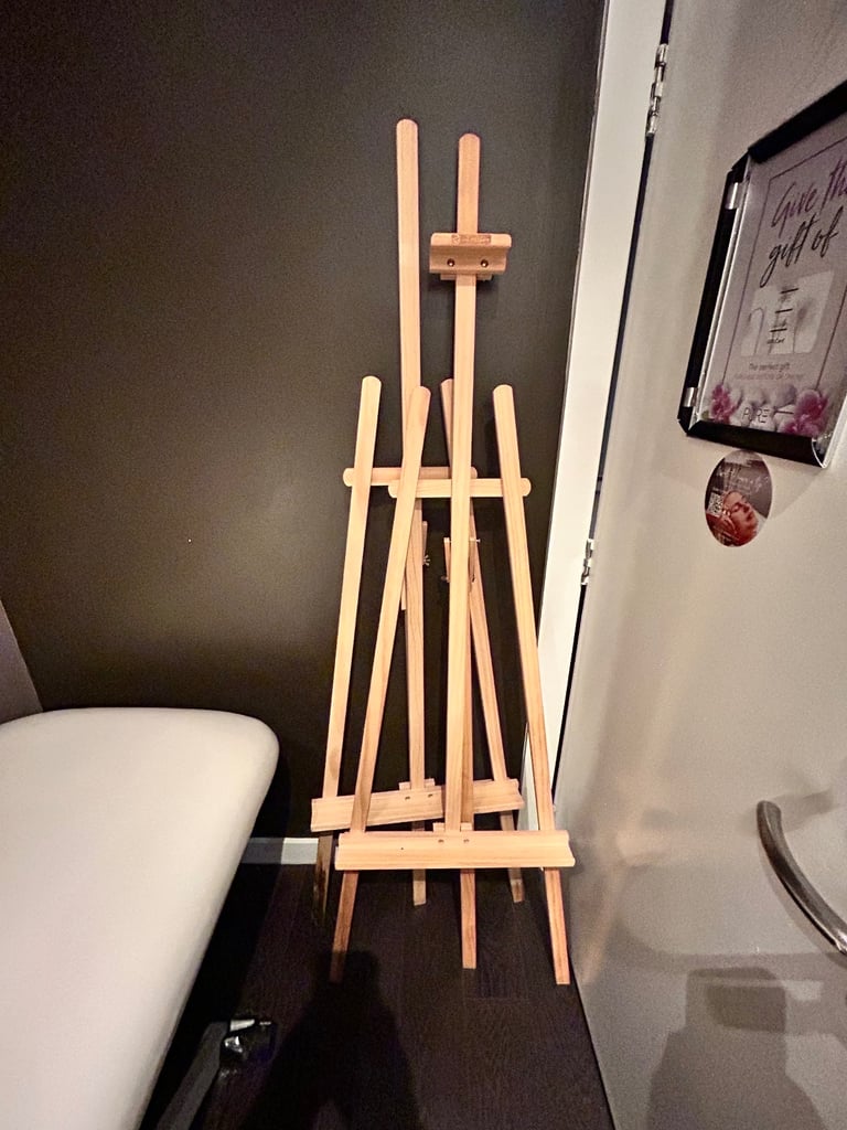 image for 2x artist easel 