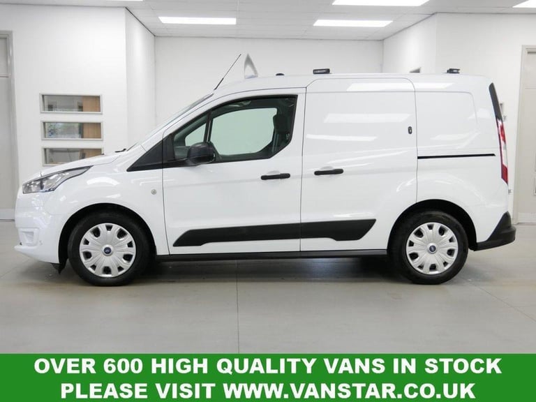 69 FORD TRANSIT CONNECT 1.5 EBL 120 BHP L1 TREND EDITION ( AIR CON / SAT NAV )