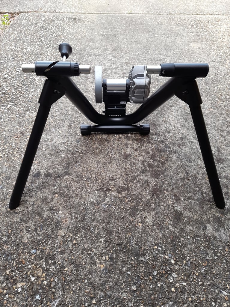 Saris Fluid 2 Turbo Trainer