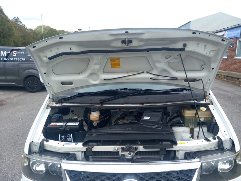 2002 Mazda Bongo 2.0 MPV Petrol Automatic