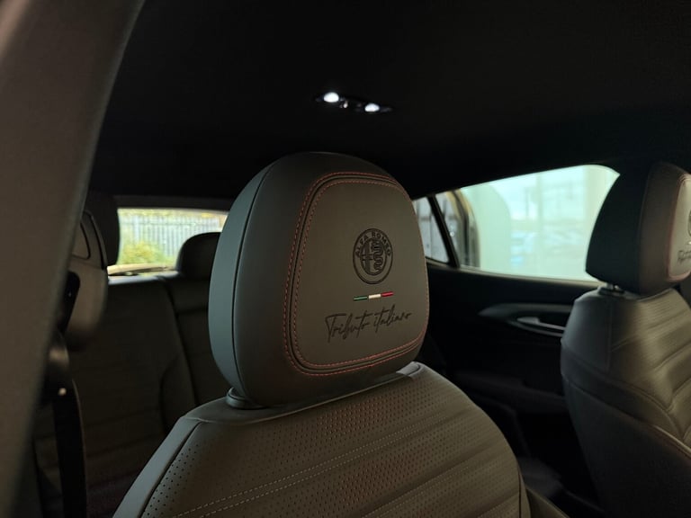 2025 Alfa Romeo Tonale 1.3 PHEV Tributo Italiano 5dr Auto Hatchback Petrol Parallel PHEV Automatic