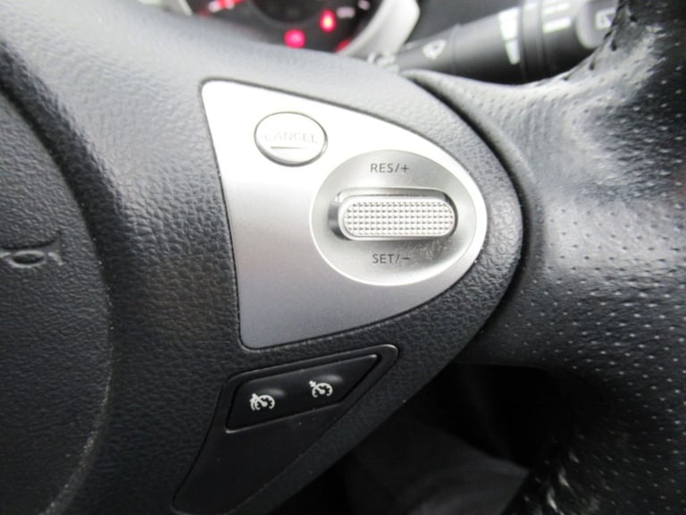 2017 17 NISSAN JUKE 1.2 DIG-T N-CONNECTA SUV 5DR PETROL MANUAL EURO 6 (S/S) (115