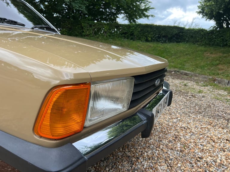 Ford Cortina MKV 1.6 Ghia 1980 31k - Walk Around Video