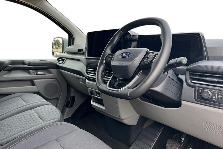 2025 Ford Transit Custom 2.5 PHEV 232ps H1 Double Cab Van Limited Auto PANEL VAN PETROL/ELECTRIC ...