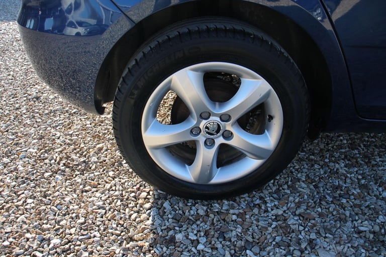 2013 Skoda Fabia 1.2 SE Euro 5 5dr HATCHBACK Petrol Manual