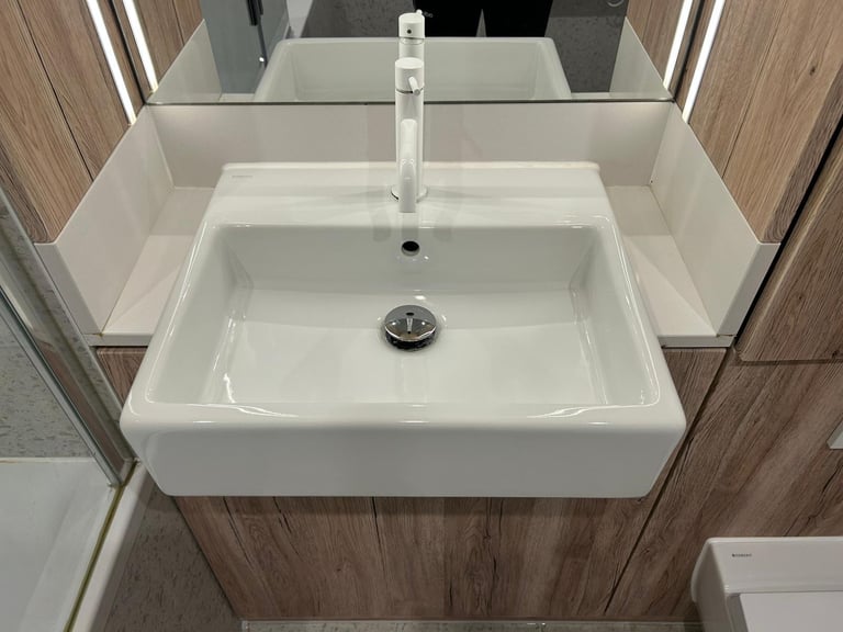 image for 🔑PROFESSIONAL END OF TENANCY CLEANING/DEEP CLEAN/EXTREME DEEP CLEANING LONDON SHORTNOTICE 