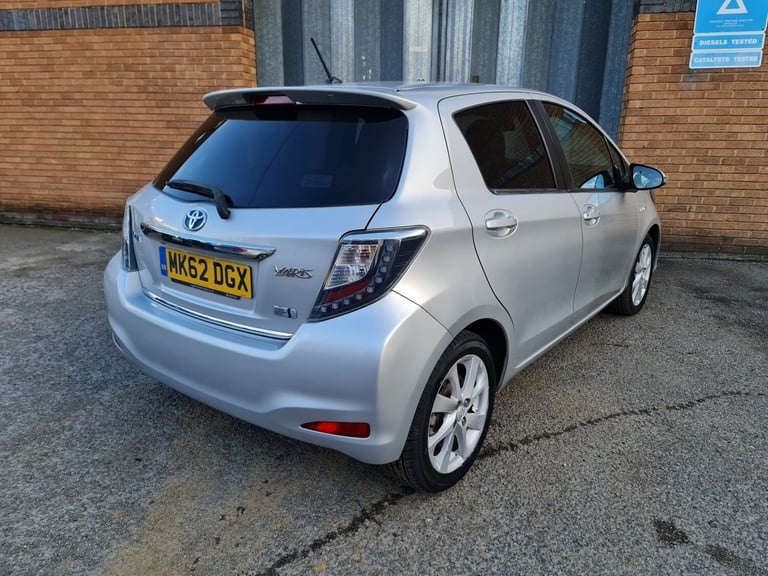 2012 Toyota Yaris 1.5 VVT-i Hybrid T Spirit 5dr CVT HATCHBACK Petrol/Electric Hybrid Automatic