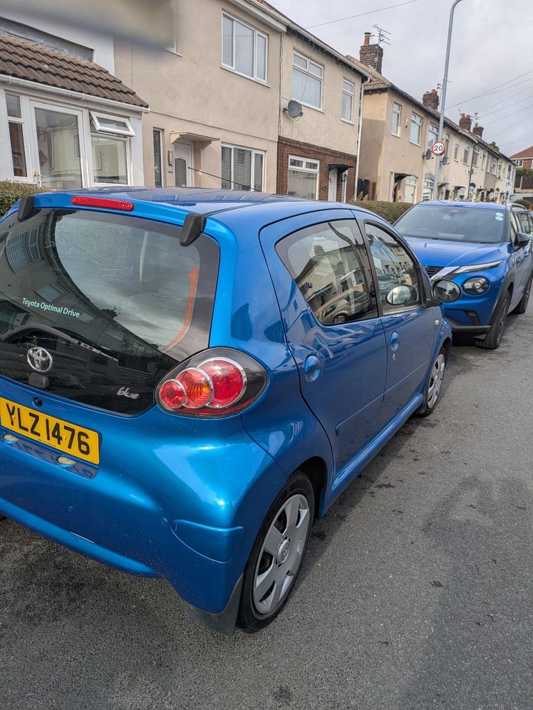 Toyota, AYGO, Hatchback, 2009, Semi-Auto, 998 (cc), 5 doors