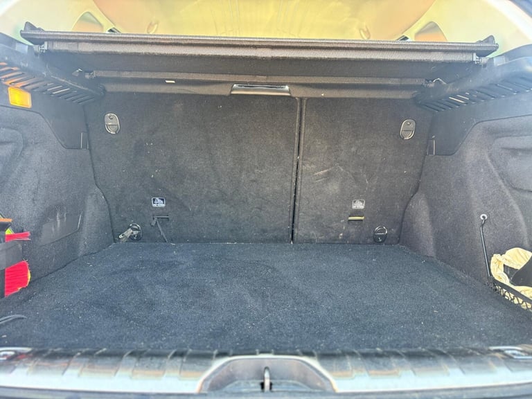 2016 Peugeot 2008 1.2 PureTech Allure Euro 6 (s/s) 5dr HATCHBACK Petrol Manual