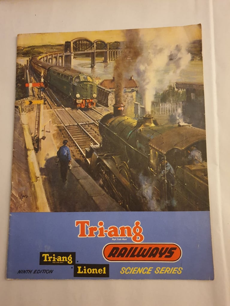 image for A 1963 Triang Railways Science Series Ninth Edition 44 page catalogue, £8, 