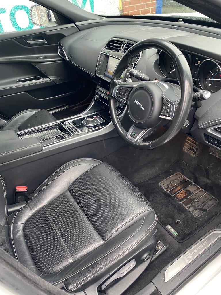 2018 Jaguar XE 2.0 Ingenium R-Sport 4dr Auto SALOON Petrol Automatic