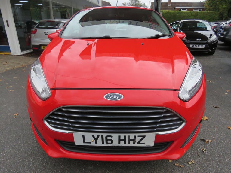 2016 Ford Fiesta 1.0T EcoBoost Zetec Euro 6 (s/s) 5dr HATCHBACK Petrol Manual