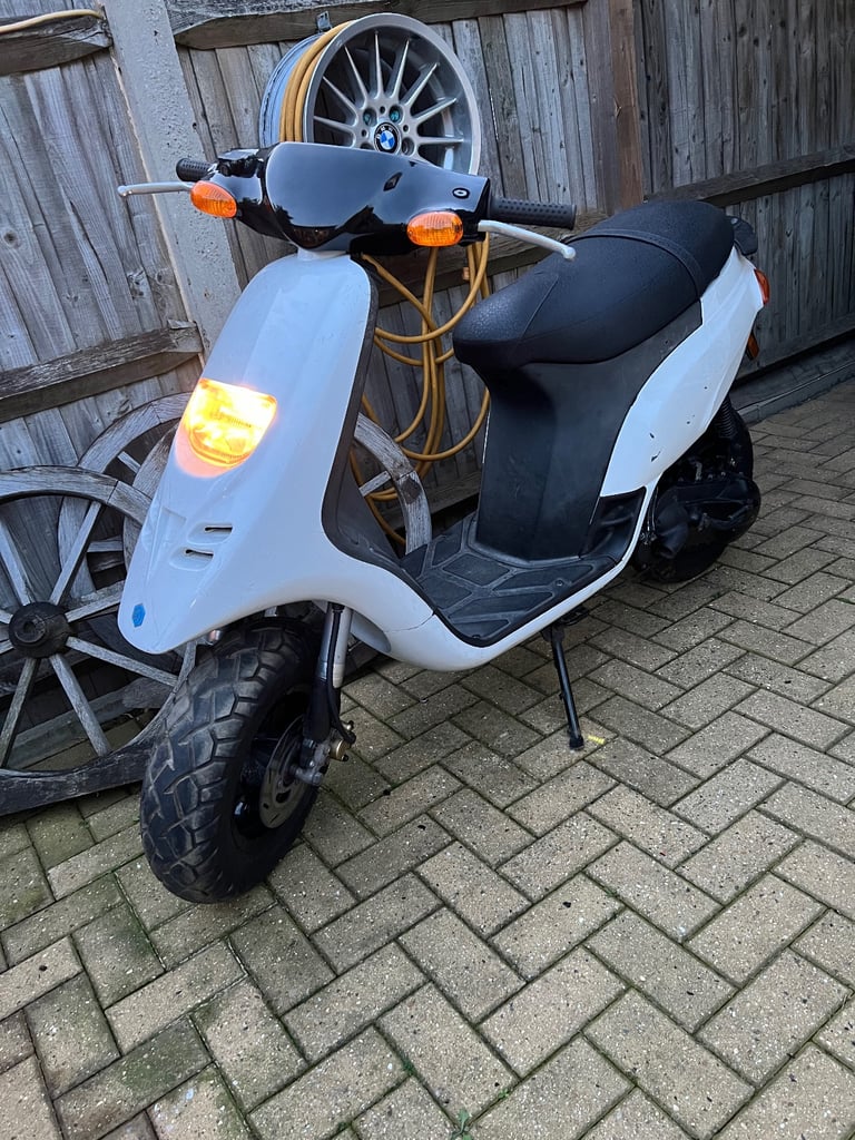 Used Piaggio-typhoon for Sale Motorbikes Scooters Gumtree