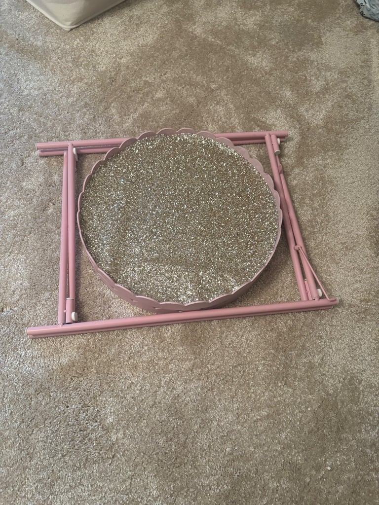 Pink scallop edge side table 