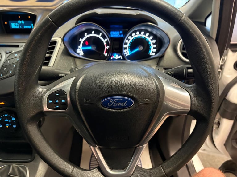 FORD FIESTA 1.25 Style 2013