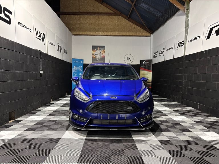 2017 Ford Fiesta 1.6T EcoBoost ST-3 Hatchback 3dr Petrol Manual Euro 6 (182 ps) Hatchback Petrol ...