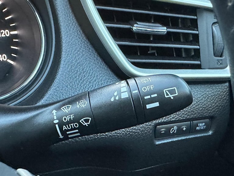 2014 Nissan Qashqai 1.2 DIG-T Acenta Premium 2WD Euro 5 (s/s) 5dr HATCHBACK Petrol Manual