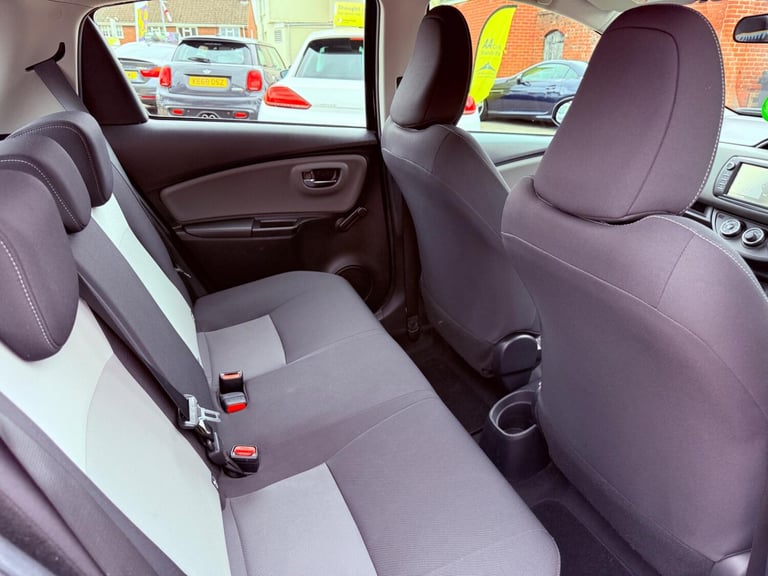 TOYOTA YARIS 1.5 VVT-i Icon Tech 2018